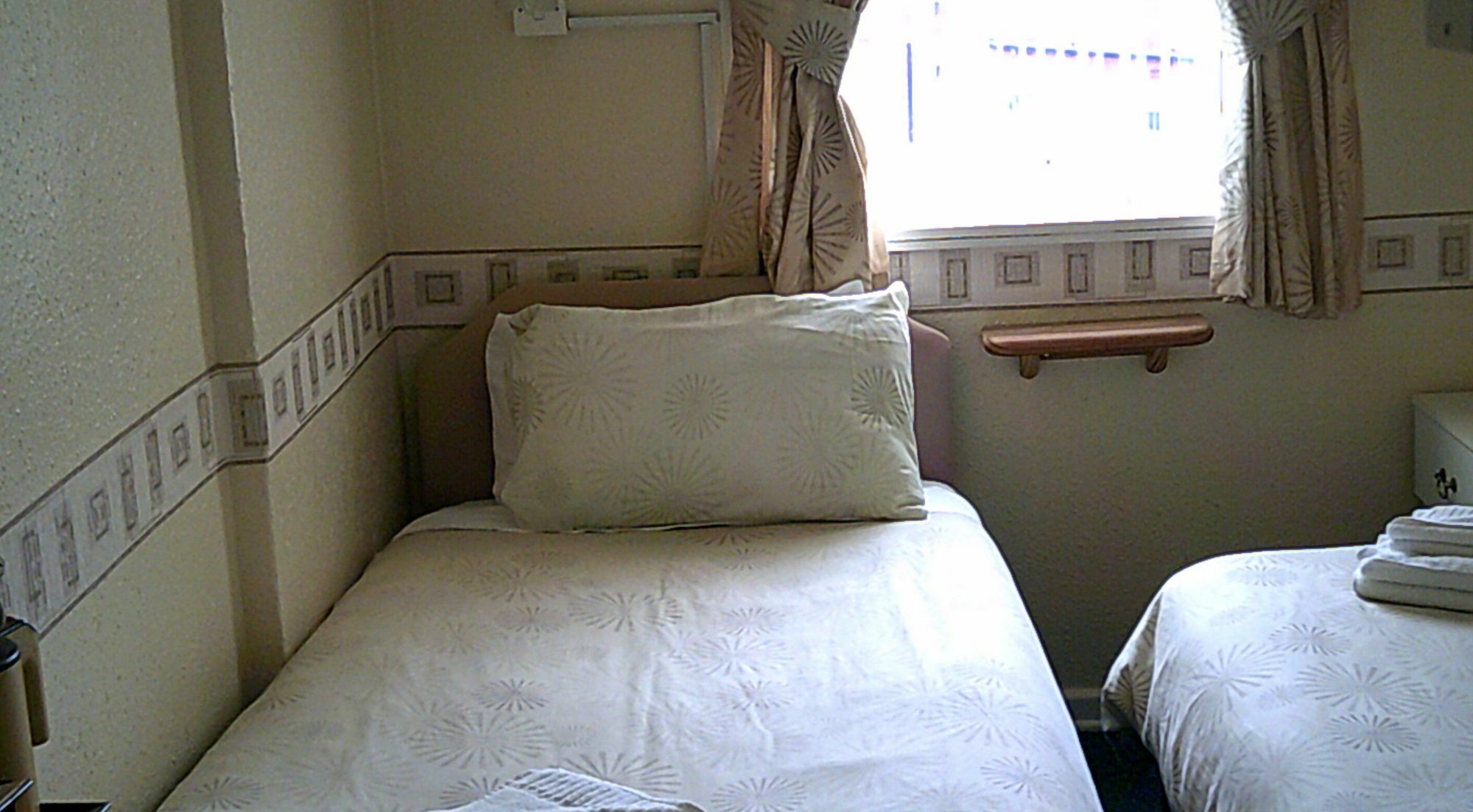 Olivers Strickley Over 35 Years Only Blackpool Extérieur photo